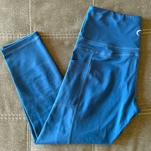 ZYIA - Navy Pocket Light n Tight Hi-rise Capri 20"